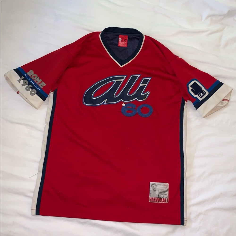 Jerseys - Picture 5 of 14